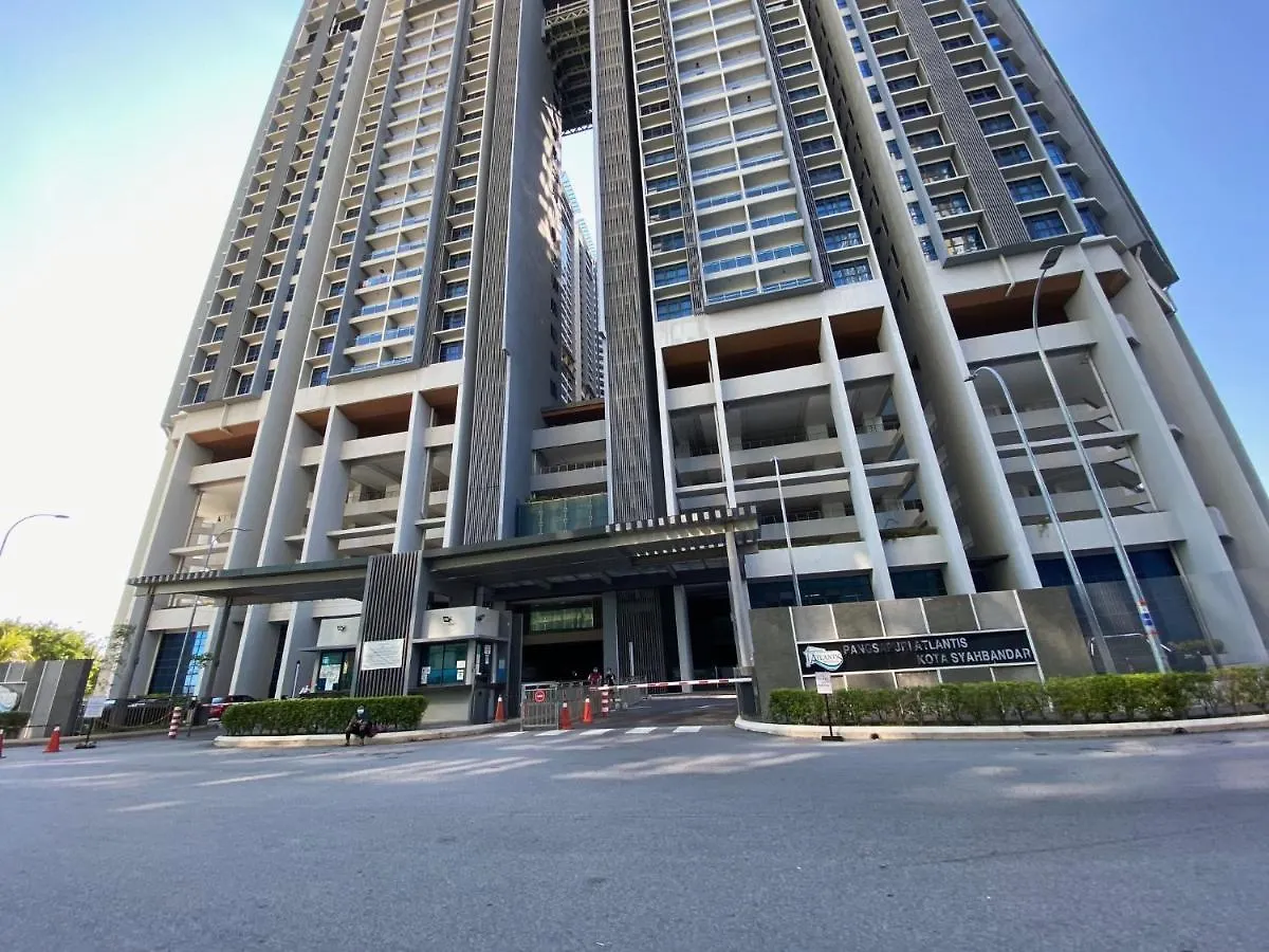 Seaview I Poolview Atlantis Residences Melaka 3Bedroom 5-11Paxs Malacca