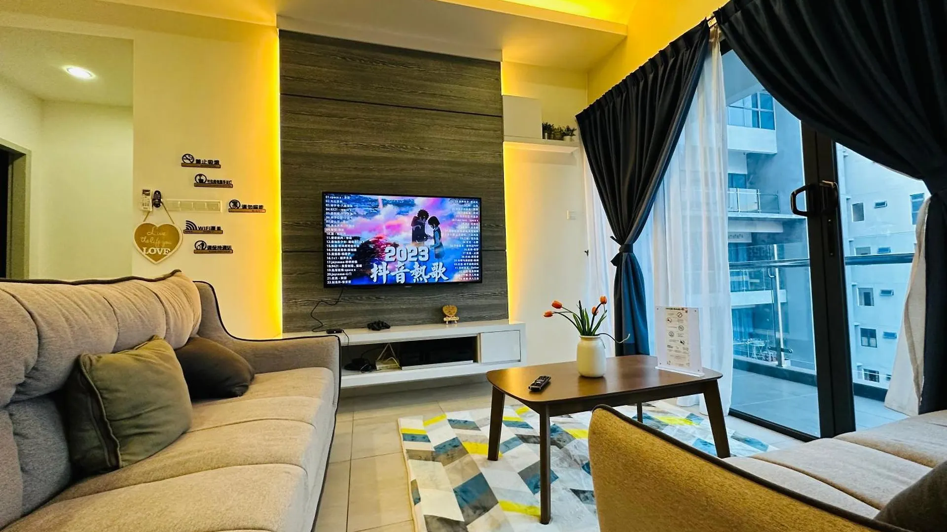 Seaview I Poolview Atlantis Residences Melaka 3Bedroom 5-11Paxs 0*, Malacca Malaysia