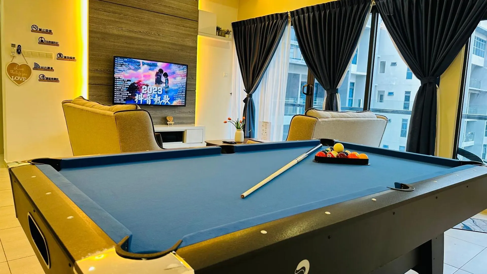 Seaview I Poolview Atlantis Residences Melaka 3Bedroom 5-11Paxs location