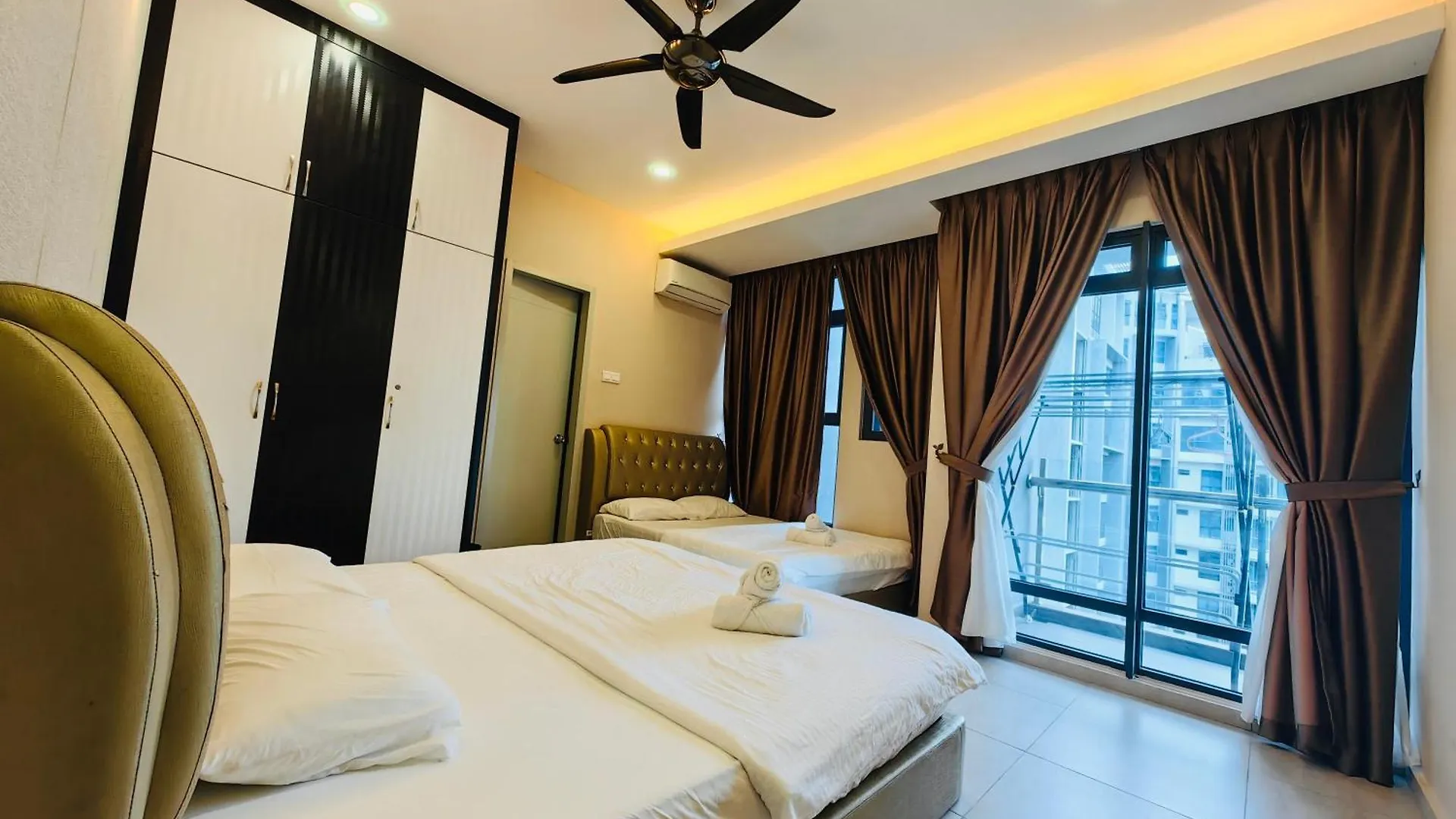 Seaview I Poolview Atlantis Residences Melaka 3Bedroom 5-11Paxs Apartment Malacca